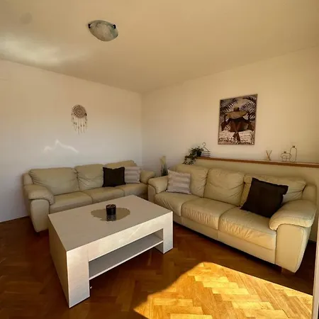 Apartment Apartman Sarita Center